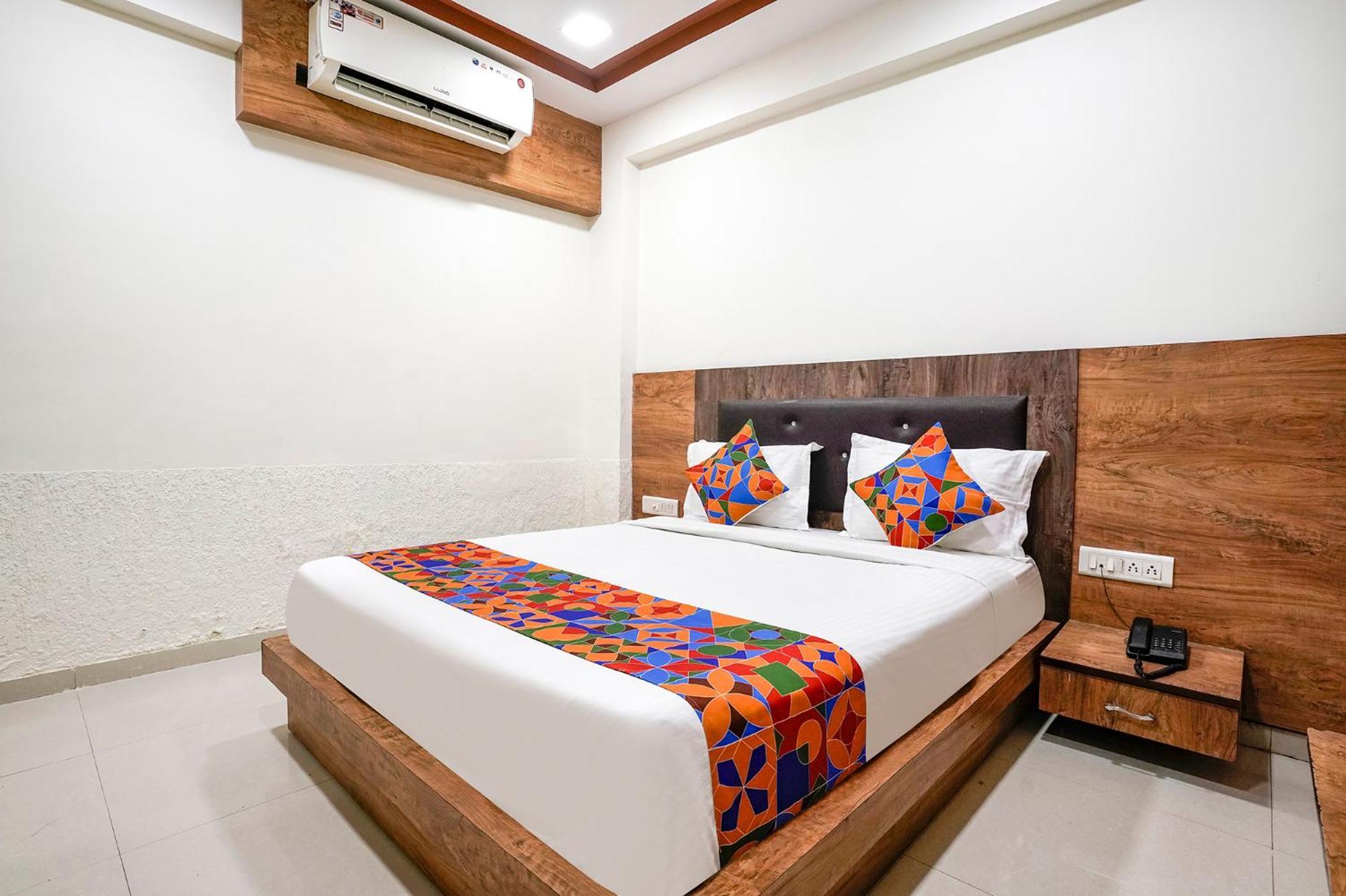 Fabhotel Galaxy I Ahmedabad Bagian luar foto